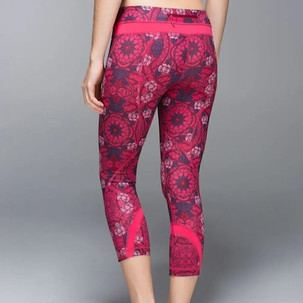 Lululemon Women's Size 6 Run: Inspire Crop II Legging Soul Cycle Prisma Guava